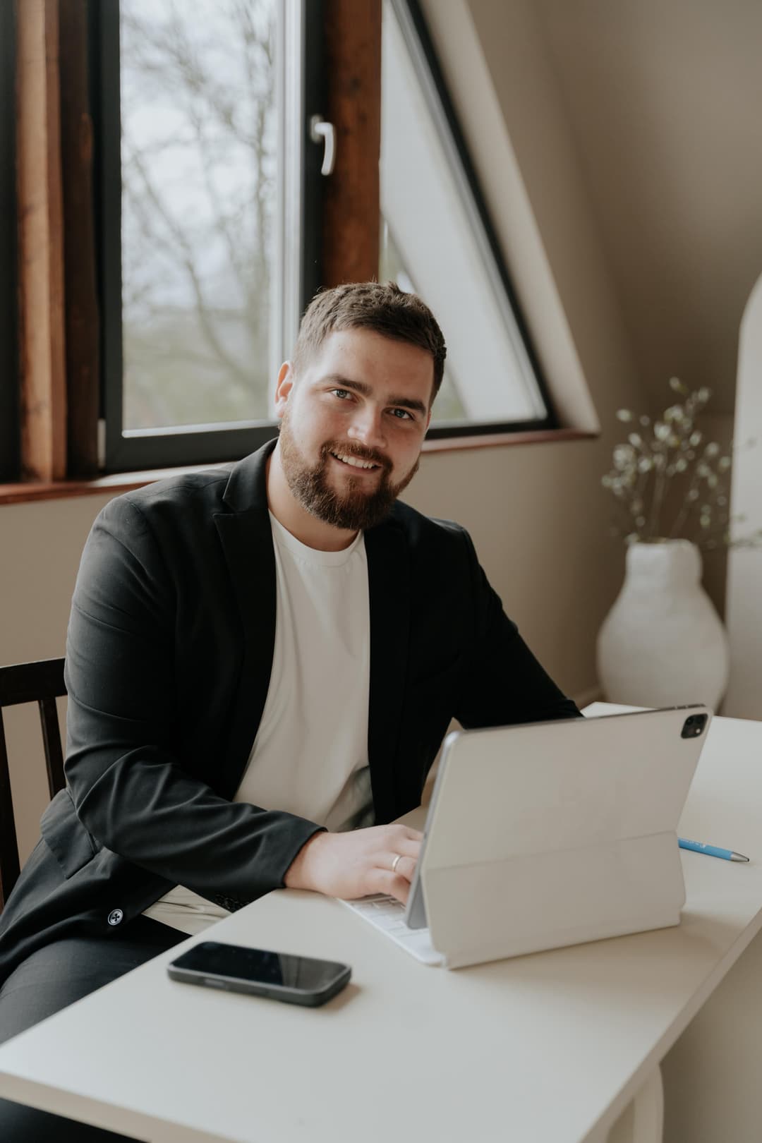 Markus Knaub – DEKRA-zertifizierter Sachverständiger für Schimmelpilzbewertung